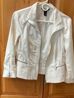 White House Black Market White Moto-Style Zip Jacket